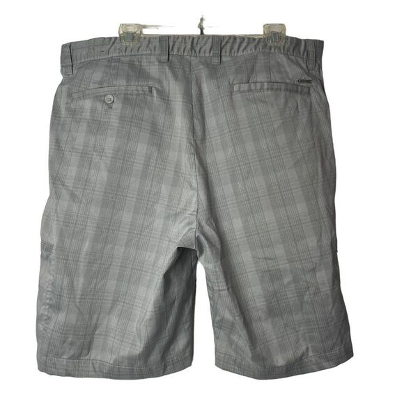 Greg Norman Gray and White Plaid Shorts Stretchy Shorts with Pockets waist 38 - Picture 9 of 10
